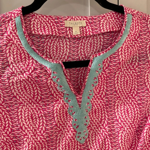 Talbots Embroidered Split Neck Tunic Top Size P - Picture 4 of 4